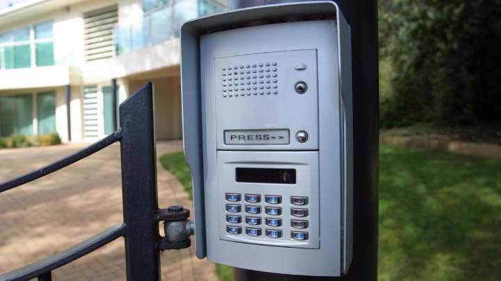 Pose de système de contrôle d’accès, Gallargues le Montueux